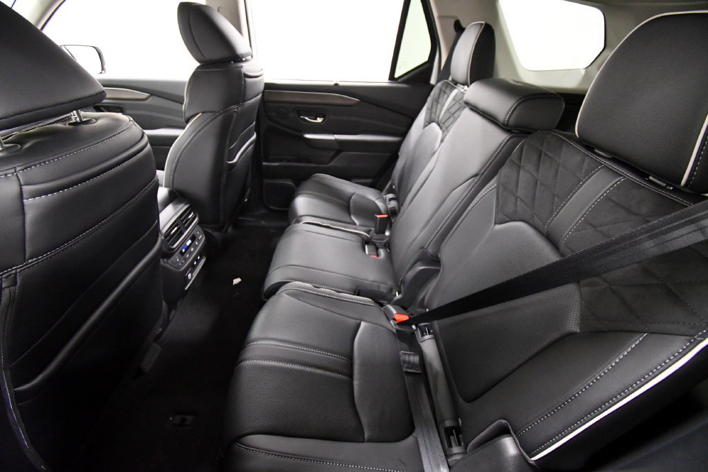 New 2026 Honda Pilot Elite image 14