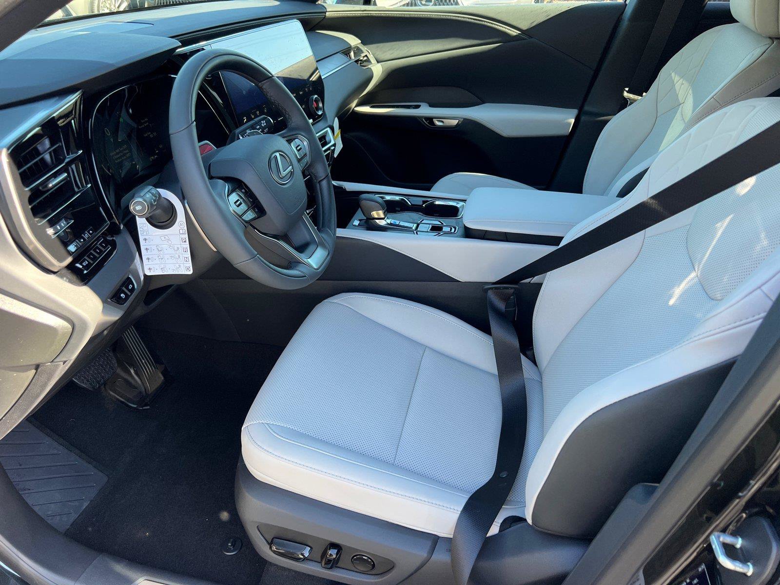 New 2026 Lexus RX 350 Premium FWD image 9