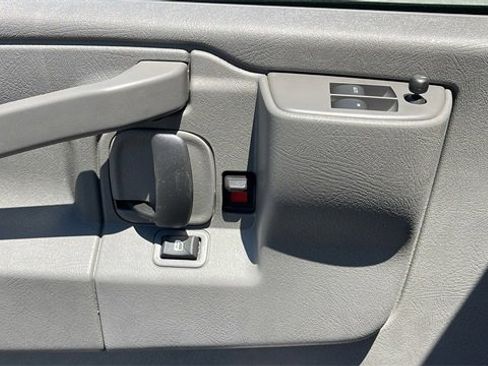 New 2025 Chevrolet Express 2500 w/ Driver Convenience Package image 26