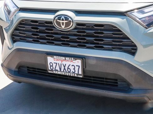 Certified 2022 Toyota RAV4 XLE w/ Convenience Package FWD image 11