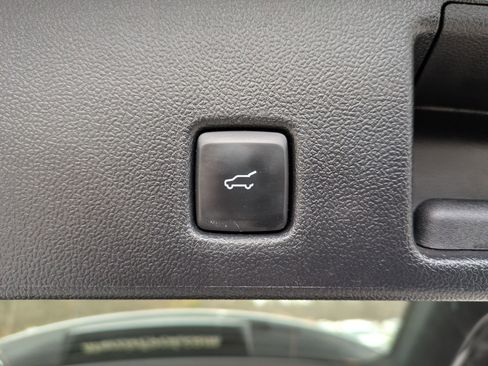 Used 2024 Ford Escape Active image 19