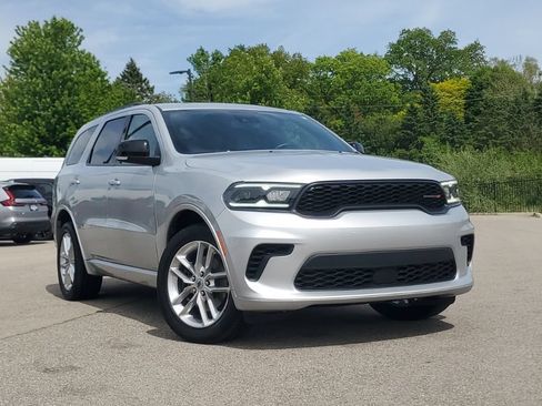 Used 2024 Dodge Durango GT AWD/4WD image 39