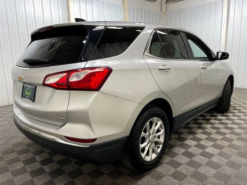 Used 2020 Chevrolet Equinox LT FWD image 19