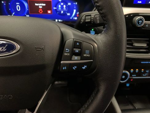 Used 2020 Ford Escape SE Sport image 23