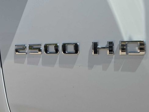 Used 2024 Chevrolet Silverado 2500 Custom w/ Custom Value Package AWD/4WD image 11