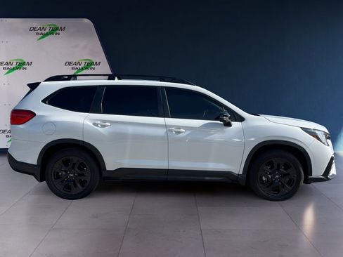 Certified 2023 Subaru Ascent Onyx Edition Limited AWD/4WD image 10
