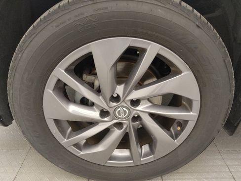 Used 2016 Nissan Rogue SL w/ SL Premium Package FWD image 31