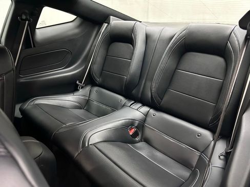 Used 2024 Ford Mustang GT Premium image 13
