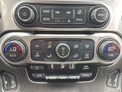 Used 2019 Chevrolet Tahoe LT image 21