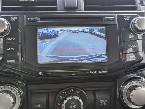 Used 2018 Toyota 4Runner TRD Off-Road AWD/4WD image 24