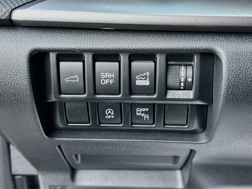Used 2021 Subaru Forester Premium AWD/4WD image 10