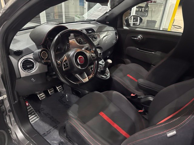 Used 2013 FIAT 500 Abarth w/ Beats Audio Pkg FWD image 10