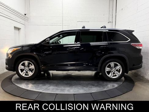 Used 2015 Toyota Highlander Limited Platinum AWD/4WD image 6