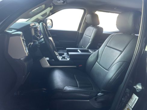 Used 2024 Toyota Tundra SR5 image 9