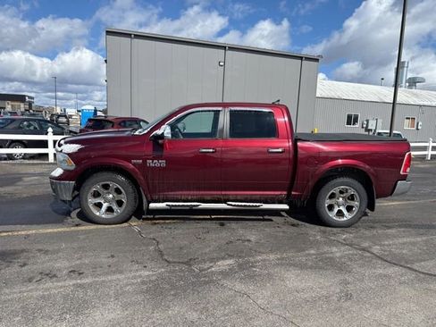 Used 2016 RAM 1500 Laramie image 6