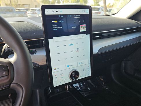 Used 2021 Ford Mustang Mach-E Select w/ Comfort/Technology Package image 17