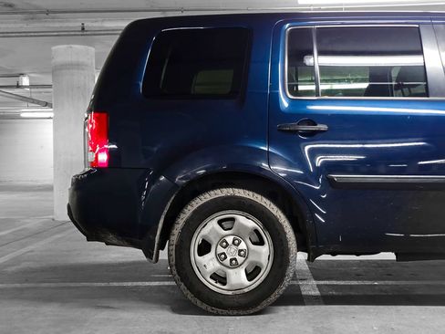 Used 2011 Honda Pilot LX image 17