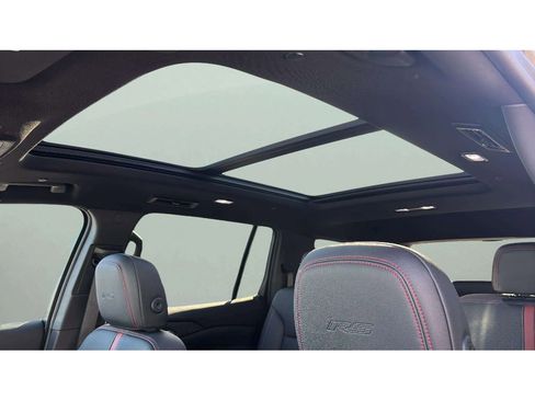 Used 2024 Chevrolet Traverse RS w/ LPO, Floor Liner Package image 11