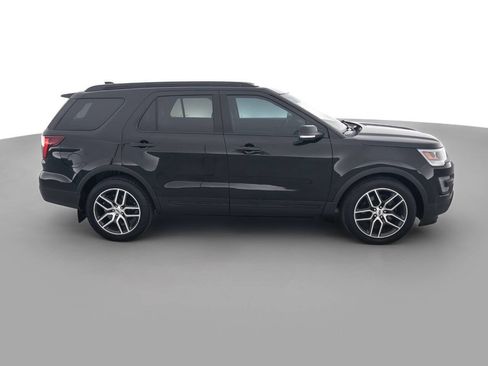 Used 2016 Ford Explorer Sport w/ Equipment Group 401A AWD/4WD image 4