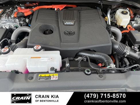 Used 2026 Toyota Sequoia Platinum w/ TRD Off-Road Package AWD/4WD image 35