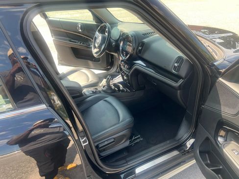 Used 2022 MINI Cooper Countryman ALL4 AWD/4WD image 6
