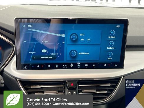Certified 2025 Ford Escape Platinum AWD/4WD image 23