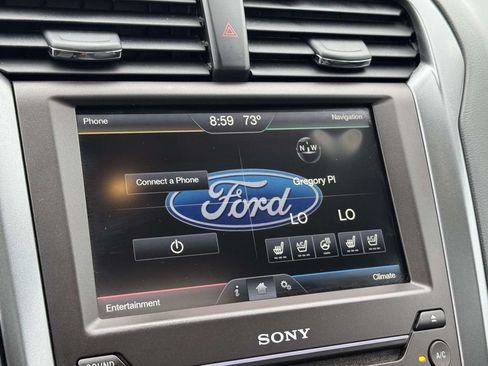 Used 2016 Ford Fusion Titanium AWD/4WD image 3