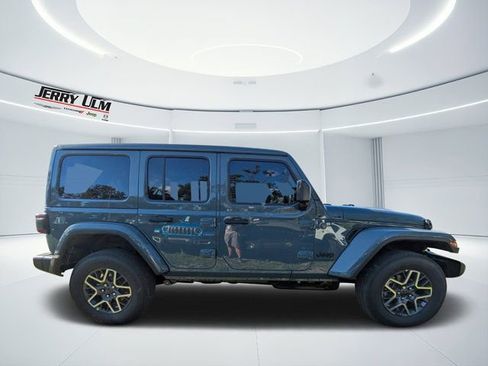 New 2026 Jeep Wrangler Unlimited Sahara w/ Technology Group AWD/4WD image 2