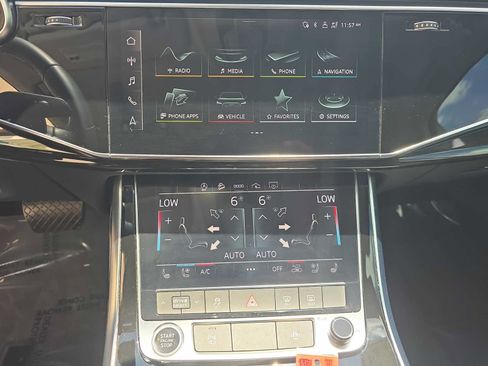 Used 2022 Audi Q7 3.0T Premium Plus AWD/4WD image 19