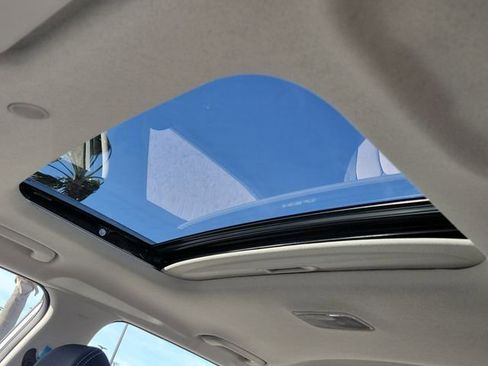 New 2026 Hyundai Venue SEL image 18