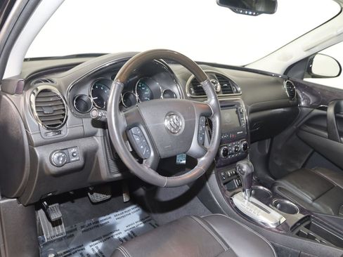 Used 2017 Buick Enclave Leather FWD image 25