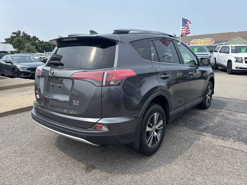Used 2017 Toyota RAV4 XLE w/ Plus Special Value Package AWD/4WD image 9