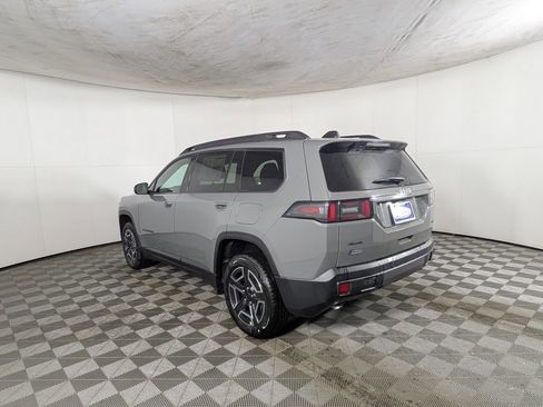 New 2026 Jeep Cherokee Laredo AWD/4WD image 4
