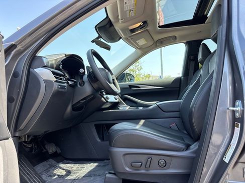 Certified 2026 INFINITI QX60 Pure w/ Cargo Package FWD image 7