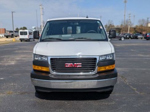 Used 2024 GMC Savana 2500 w/ Driver Convenience Package image 8