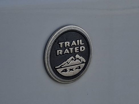 Used 2012 Jeep Wrangler Unlimited Sahara w/ Dual Top Group image 29