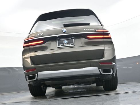 Used 2025 BMW X7 xDrive40i w/ Premium Package AWD/4WD image 38