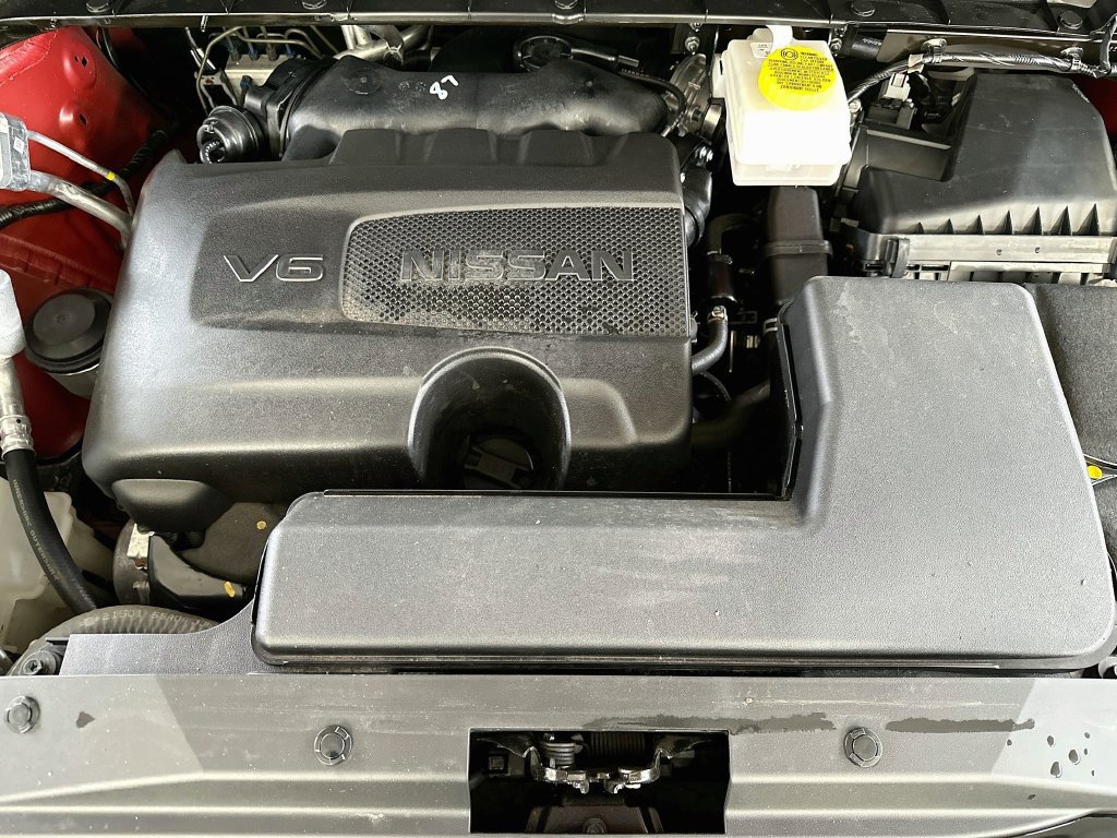 Used 2024 Nissan Pathfinder SL w/ SL Premium Package FWD image 32
