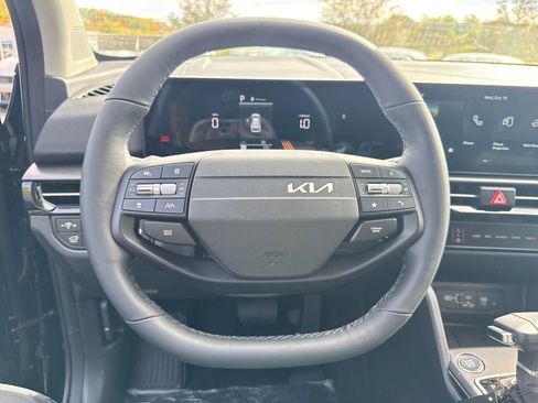 New 2026 Kia Sportage EX w/ EX Panorama Roof Package image 14