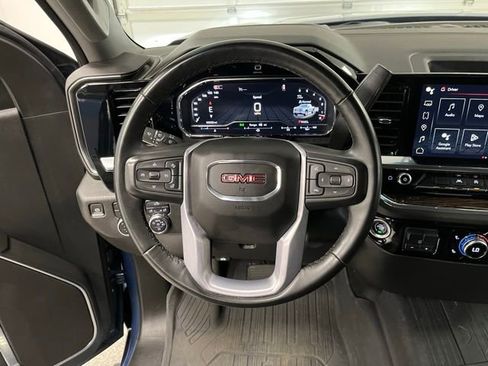 Used 2024 GMC Sierra 1500 Elevation w/ LPO, Elevation Black Package AWD/4WD image 25