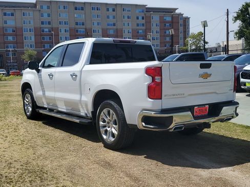 Used 2024 Chevrolet Silverado 1500 LTZ AWD/4WD image 5