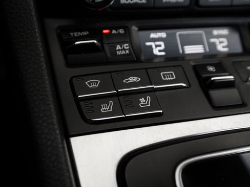 Used 2017 Porsche 911 Carrera S image 20