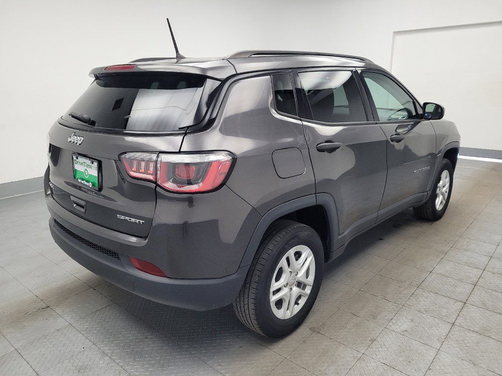 Used 2018 Jeep Compass Sport AWD/4WD image 9