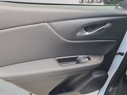 New 2025 Chevrolet Blazer LT w/ Midnight/Sport Edition image 13