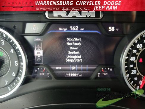 Used 2025 RAM 1500 Laramie AWD/4WD image 16