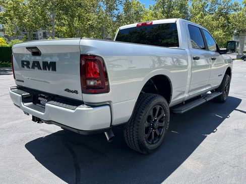 Used 2026 RAM 2500 Big Horn AWD/4WD image 6