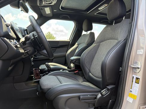 Used 2022 MINI Cooper Countryman S FWD image 7