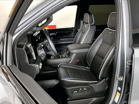 Certified 2025 GMC Sierra 1500 AT4X image 7