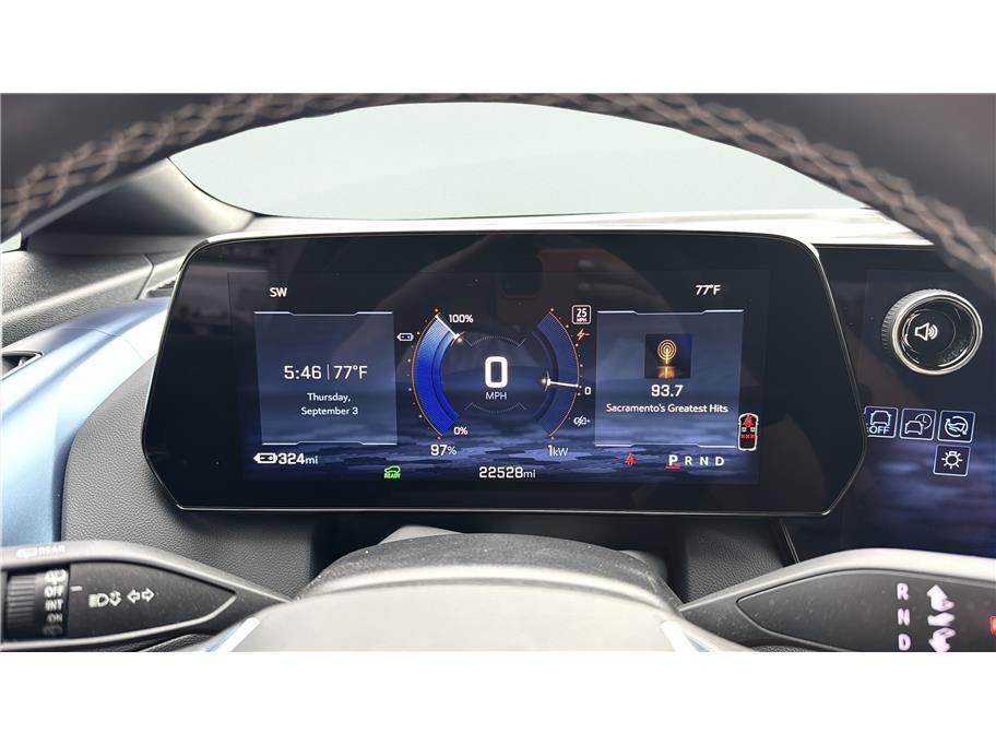 Used 2024 Chevrolet Equinox EV LT FWD image 34