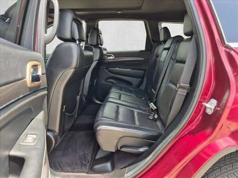 Used 2016 Jeep Grand Cherokee Limited w/ Luxury Group II RWD image 19